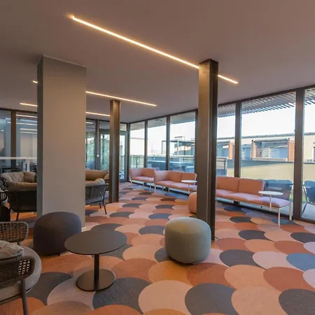 Aurealiving - Sage Luxury With Air Conditioning, Fast Wifi And Free Gym *