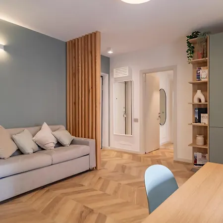 Апартаменты Aurealiving - Sage Luxury With Air Conditioning, Fast Wifi And Free Gym