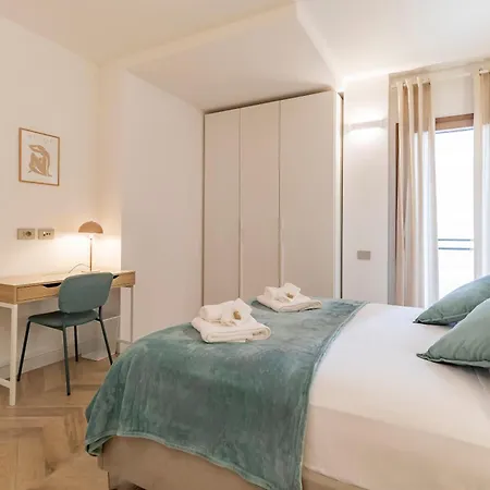 Aurealiving - Sage Luxury With Air Conditioning, Fast Wifi And Free Gym Rome