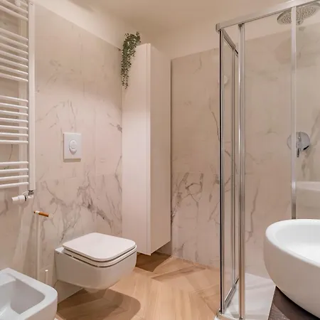 Aurealiving - Sage Luxury With Air Conditioning, Fast Wifi And Free Gym Apartment Rome