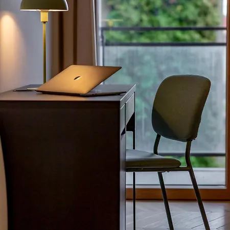 Aurealiving - Sage Luxury With Air Conditioning, Fast Wifi And Free Gym *